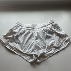 White LULULEMON hotty hot shorts
